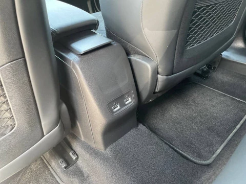 Peugeot 2008 GT BlueHDI 130 S&S EAT8