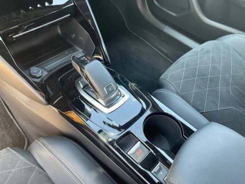 Peugeot 2008 GT BlueHDI 130 S&S EAT8