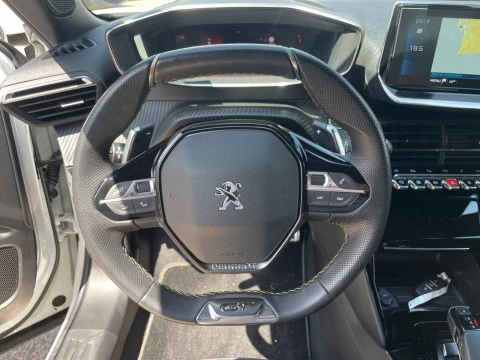 Peugeot 2008 GT BlueHDI 130 S&S EAT8