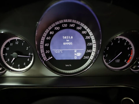 Mercedes-Benz E-CLASS CLASE E 350 CGI BLUE EFFIC. AVANTGARDE 4P