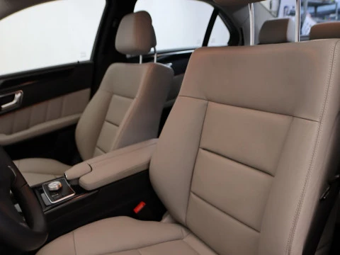 Mercedes-Benz E-CLASS CLASE E 350 CGI BLUE EFFIC. AVANTGARDE 4P