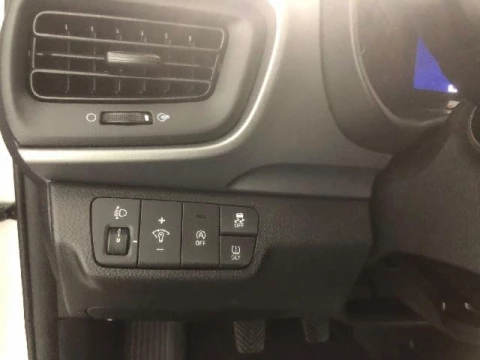 Kia Stonic CONCEPT 1.2 DPI 84CV 5P