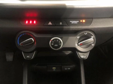 Kia Stonic CONCEPT 1.2 DPI 84CV 5P