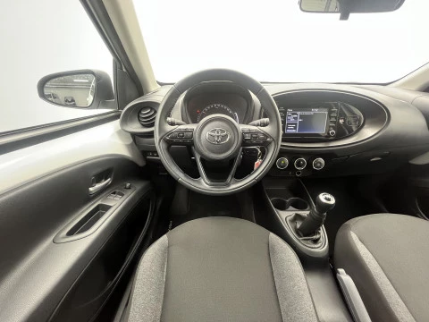 Toyota Aygo X Cross 1.0 VVT-I 72CV Play