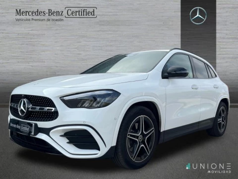 Mercedes-Benz GLA  200 d