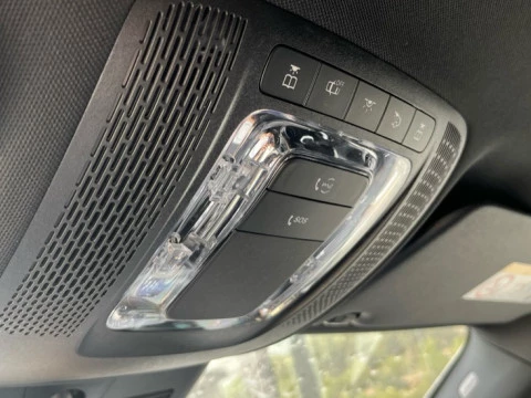 Mercedes-Benz GLA  200 d