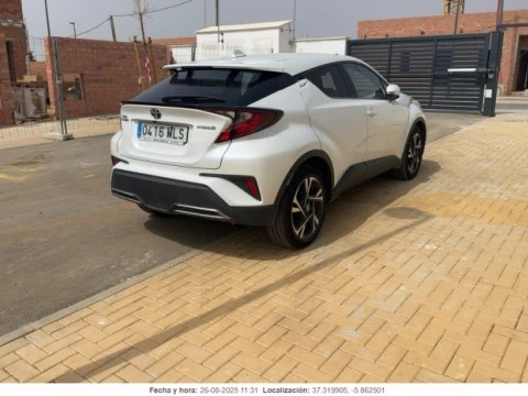 Toyota C-HR 2.0 180H Advance