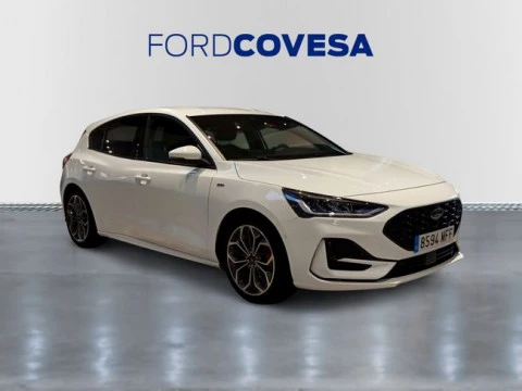 Ford Focus 1.0 Ecoboost MHEV 114kW ST-Line X Auto
