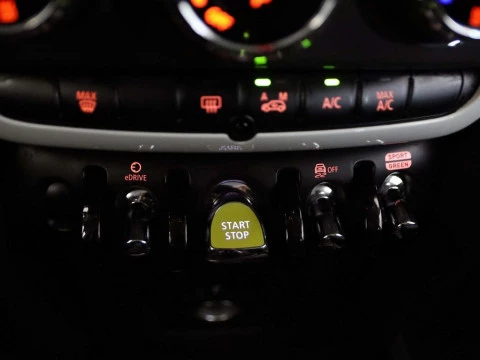 MINI COUNTRYMAN 1.5 COOPER S E AUTO 4WD 5P