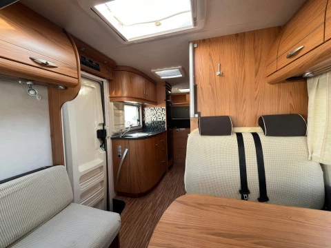 BURSTNER AVIANO I 684 AVIANO I 675 DIESEL