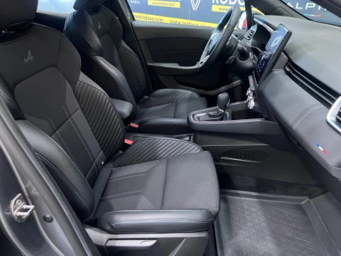 Renault Clio esprit Alpine E-Tech 145 (103kw)