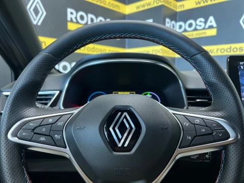 Renault Clio esprit Alpine E-Tech 145 (103kw)