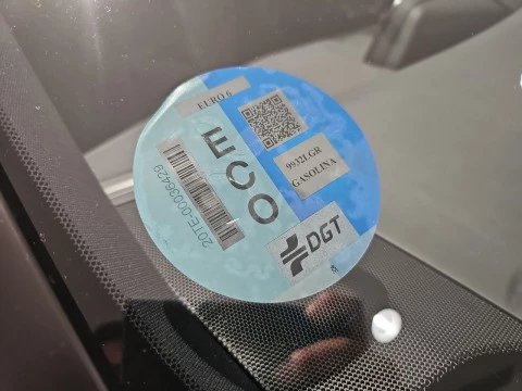 Lexus UX 2.0 250h Business