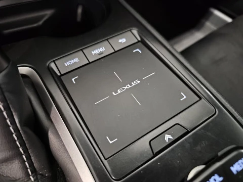 Lexus UX 2.0 250h Business