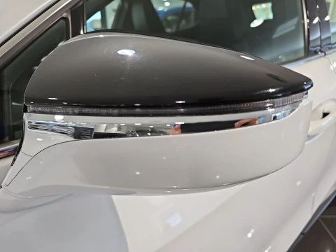 Lexus UX 2.0 250h Business