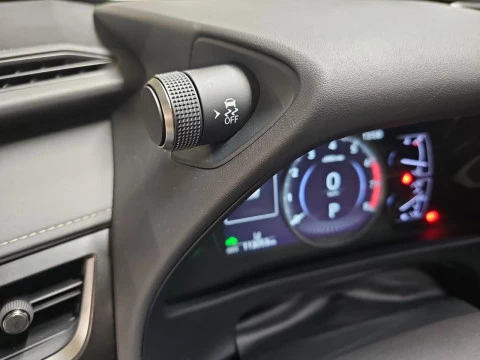 Lexus UX 2.0 250h Business