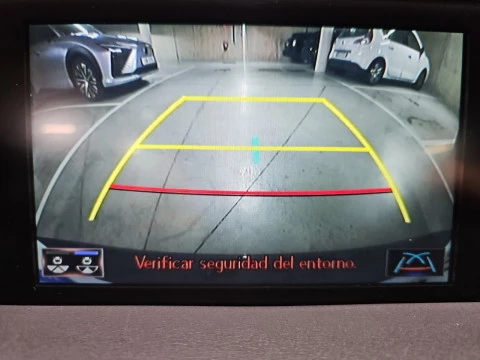 Lexus UX 2.0 250h Business