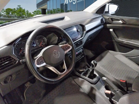 Volkswagen T-Cross Advance 1.0 TSI 81kW (110CV)