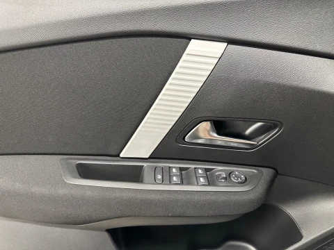 Citroën C4 Gasoline 130 S&S EAT8 Max
