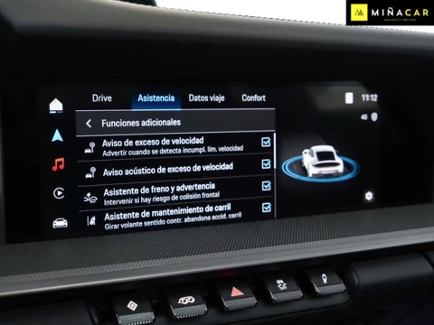 Porsche 911 CARRERA