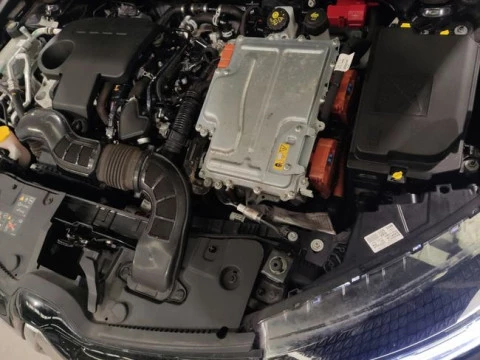 Renault Arkana E-Tech Engin. Fast Track Híb 105kW(145CV