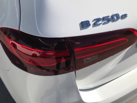 Mercedes-Benz Clase B  250 e