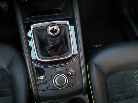 Mazda CX-5 (2022) SKYACTIV-G 2.0 121 KW (165 CV) MT 2WD NEWGROUND