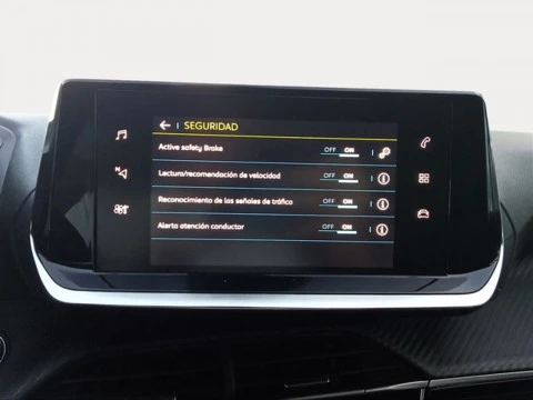 Peugeot 2008 Eléctrico Allure Pack 100 kW (136 CV)