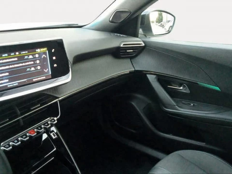 Peugeot 2008 Eléctrico Allure Pack 100 kW (136 CV)