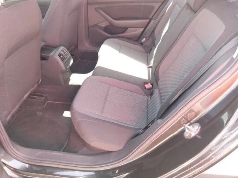 Volkswagen Passat Variant Business 2.0 TDI 90kW(122CV) DSG