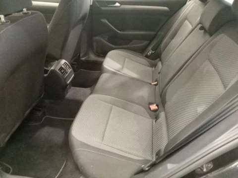 Volkswagen Passat Variant Business 2.0 TDI 90kW(122CV) DSG