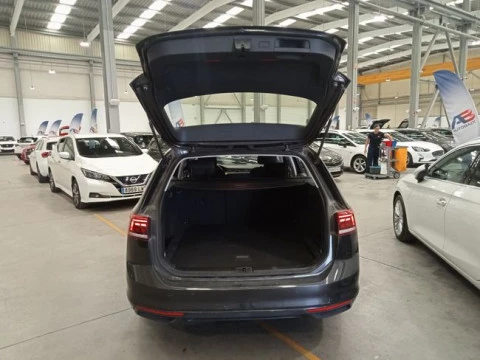 Volkswagen Passat Variant Business 2.0 TDI 90kW(122CV) DSG