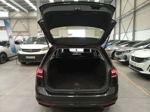 Volkswagen Passat Variant Business 2.0 TDI 90kW(122CV) DSG