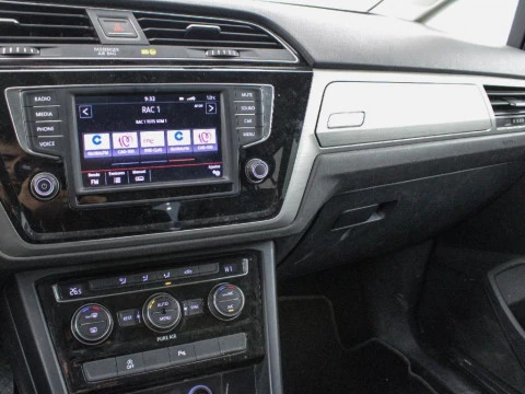 Volkswagen Touran 1.4 TSI ADVANCE BMT 150 5P 7 Plazas