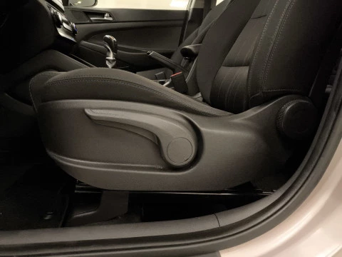 Hyundai Tucson 1.6 GDi BlueDrive Essence 4x2 96 kW (131 CV)