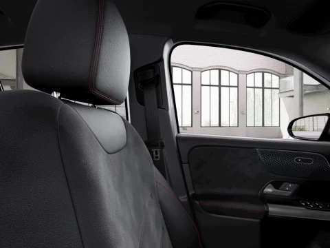 Mercedes-Benz GLA  200 d