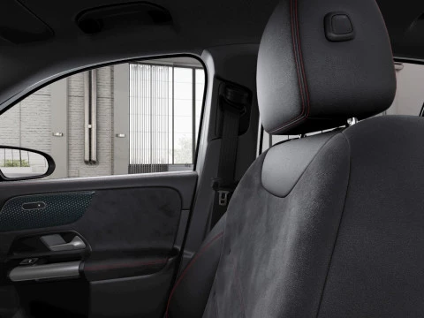 Mercedes-Benz GLA  200 d