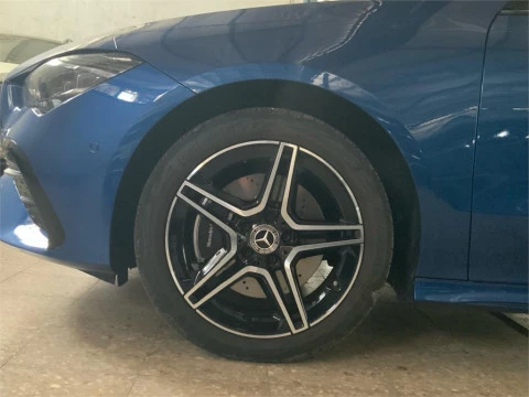 Mercedes-Benz CLA 250 e