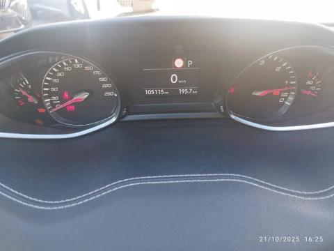 Peugeot 308 5P GT Line BlueHDi 130 S&S EAT8