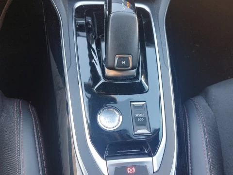 Peugeot 308 5P GT Line BlueHDi 130 S&S EAT8