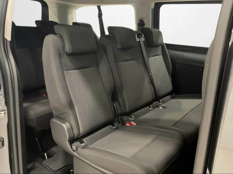 Opel Vivaro Combi XL 180 CV 2.0 TD AT8