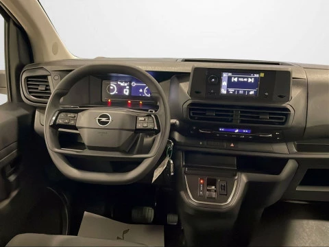 Opel Vivaro Combi XL 180 CV 2.0 TD AT8