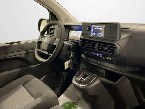 Opel Vivaro Combi XL 180 CV 2.0 TD AT8