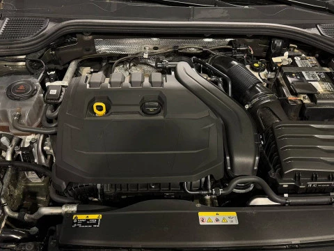 Volkswagen Golf Life 1.5 eTSI 110kW (150CV) DSG