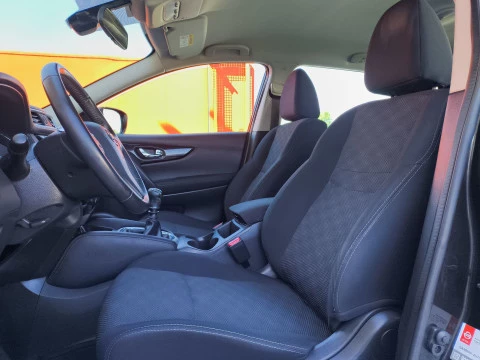 Nissan Qashqai DIG-T 115 Acenta 85 kW (115 CV)