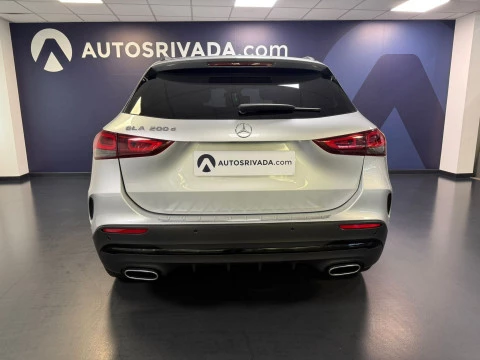 Mercedes-Benz GLA GLA 200 D
