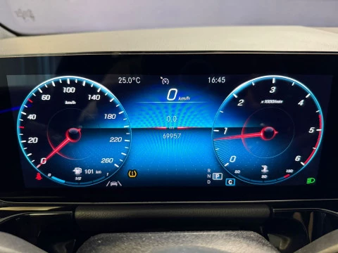 Mercedes-Benz GLA GLA 200 D
