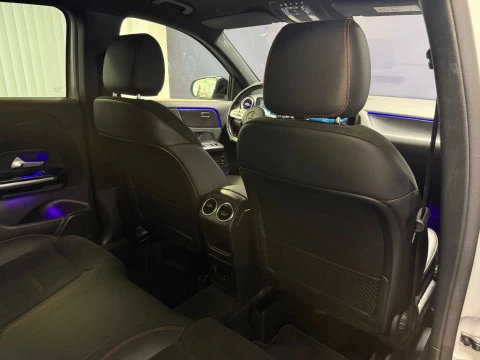Mercedes-Benz GLA GLA 200 D