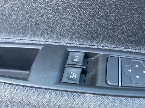MINI R56 Mini One 75