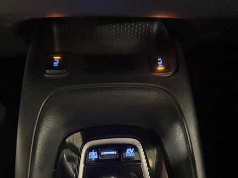 Suzuki Swace 1.8 GLE Hybrid